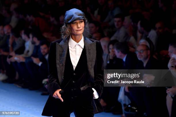 Marpessa Hennink walks the runway at the Dolce & Gabbana show during Milan Men's Fashion Week Spring/Summer 2019 on June 16, 2018 in Milan, Italy.