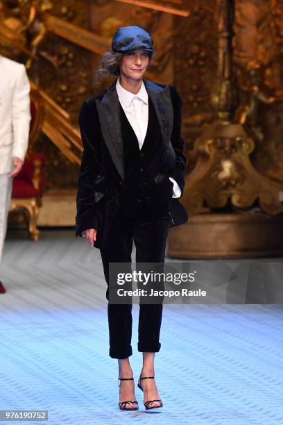 Marpessa Hennink walks the runway at the Dolce & Gabbana show during Milan Men's Fashion Week Spring/Summer 2019 on June 16, 2018 in Milan, Italy.