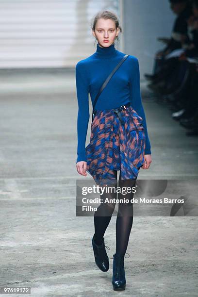 Model walks the runway at the Cerruti Ready to Wear show during Paris Womenswear Fashion Week Fall/Winter 2011 at Halle Freyssinet on March 10, 2010...