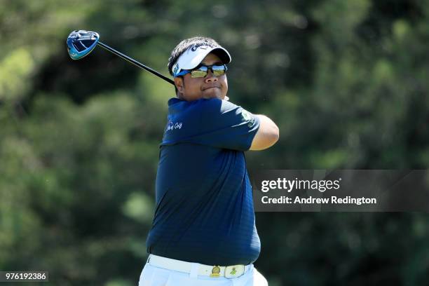 Kiradech Aphibarnrat of Thailand plays his shot from the sixth tee during the third round of the 2018 U.S. Open at Shinnecock Hills Golf Club on June...