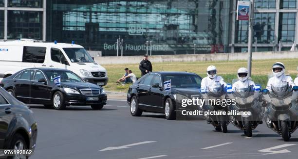 June 2018, Germany, Berlin: The motorcade of Benjamin Netanyahu, PM of Israel, on its way to the Federal Chancellery for his meeting with Chancellor...