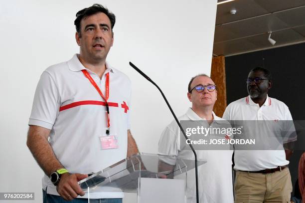 Head of the Spanish Red Cross emergency unit Inigo Vila, head of the Spanish Red Cross social intervention and refugees Pepe Sanchez, and Secretary...