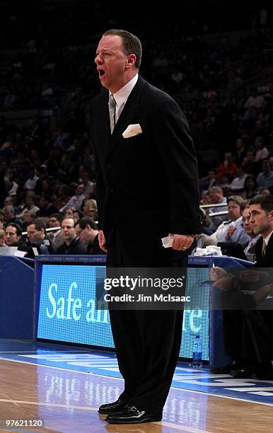 Head coach Bobby Gonzalez of the Seton Hall Pirates reacts from the bench against the Notre Dame Fighting Irish during the second round of 2010 NCAA...