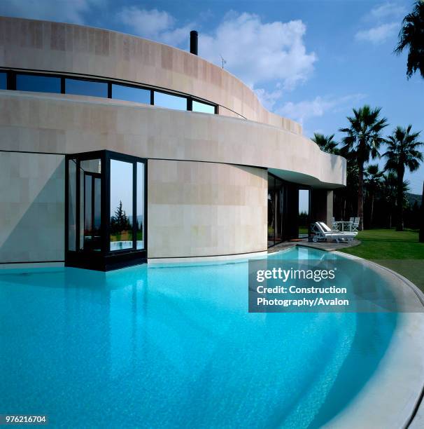 Adjoining House 873 Adjoining House Stock Photos, High-Res Pictures, and Images - Getty ...