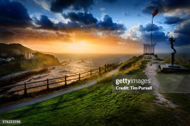 ilfracombe sunset 2. - ilfracombe stock-fotos und bilder