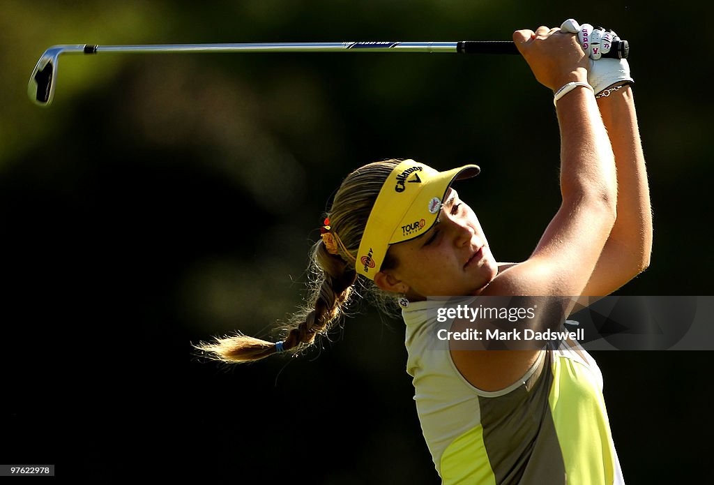 2010 Women's Australian Open - Day 1