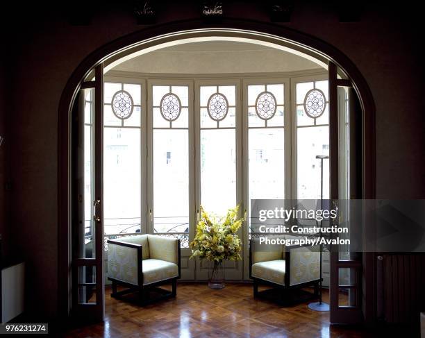 Parlor Reference 190 Parlor Chair Stock Photos, High-Res Pictures, and Images - Getty Images