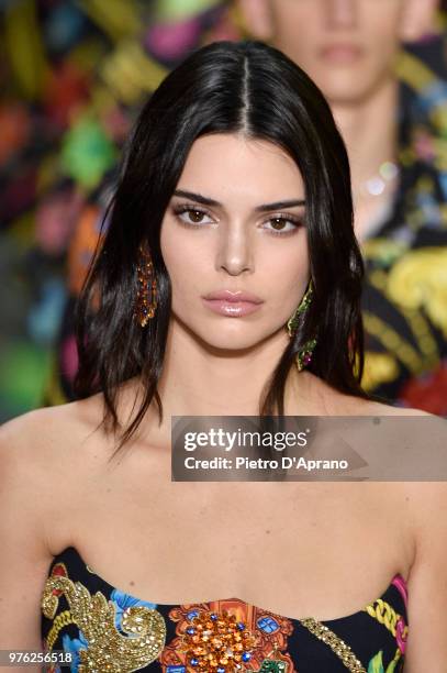 Kendall Jenner walks the runway at the Versace show during Milan Men's Fashion Week Spring/Summer 2019 on June 16, 2018 in Milan, Italy.