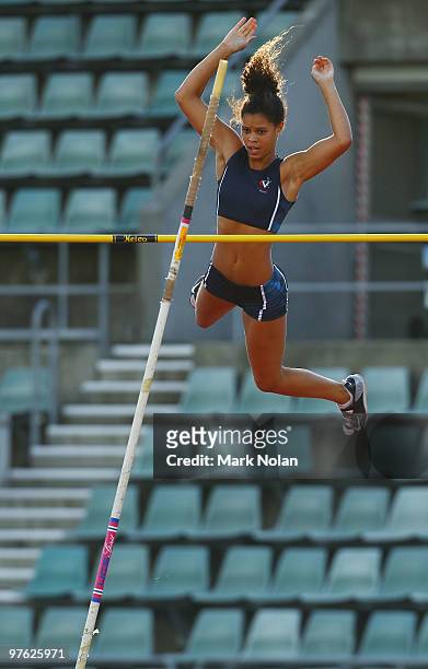 Paris McCathrion of Victoria competes in the Girls under 16 Pole Vault during day one of the 2010 Australian Junior Championships at Sydney Olympic...