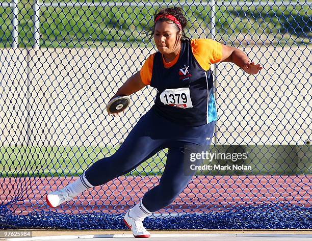 Margaret Satupai of Victoria competes in the Girls under 20 discus Throw during day one of the 2010 Australian Junior Championships at Sydney Olympic...