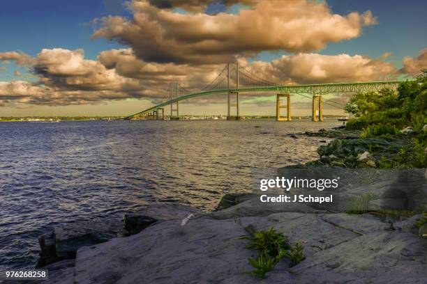 newport bridge - newport bridge stock pictures, royalty-free photos & images