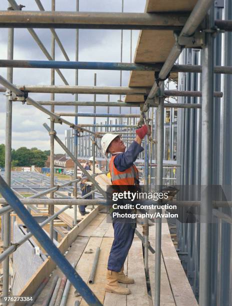 Scafoloding 658 Scaffolding Planks Stock Photos, High-Res Pictures, and Images ...