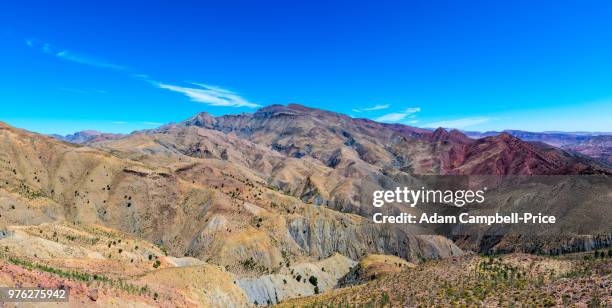 mountains near tizi n'tichika - adam campbell stock pictures, royalty-free photos & images