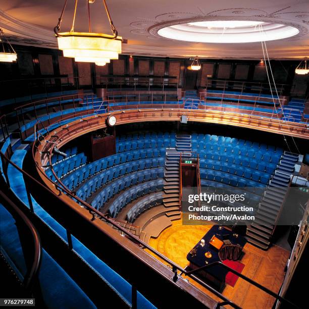 2,472 National Theatre Of Great Britain Stock Photos, High-Res Pictures ...