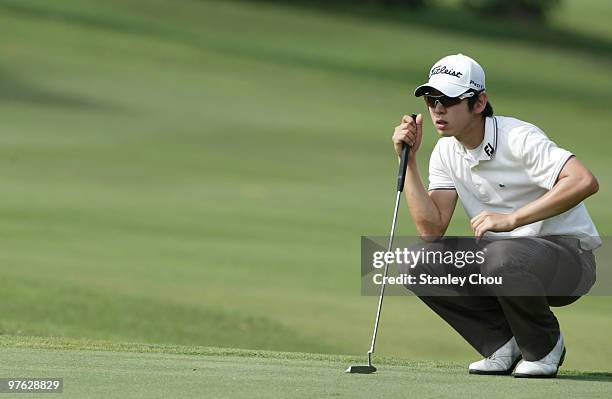 Noh Seung-Yul of South Korea lines up for a putt on the 4th hole during Asian International Final Qualifying for The Open at Saujana Golf and Country...