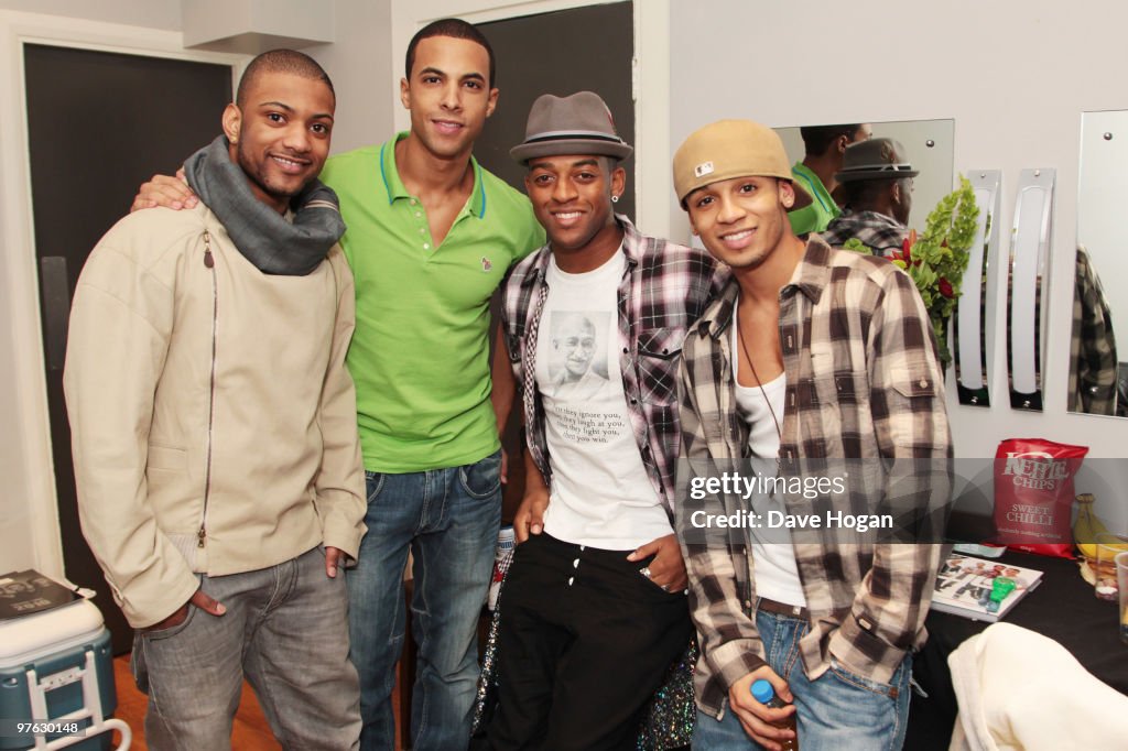 JLS 2010 UK Tour: Backstage