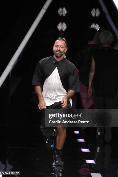 Designer Marcelo Burlon acknowledges the applause of the audience at the Marcelo Burlon County Of Milan show during Milan Men's Fashion Week...