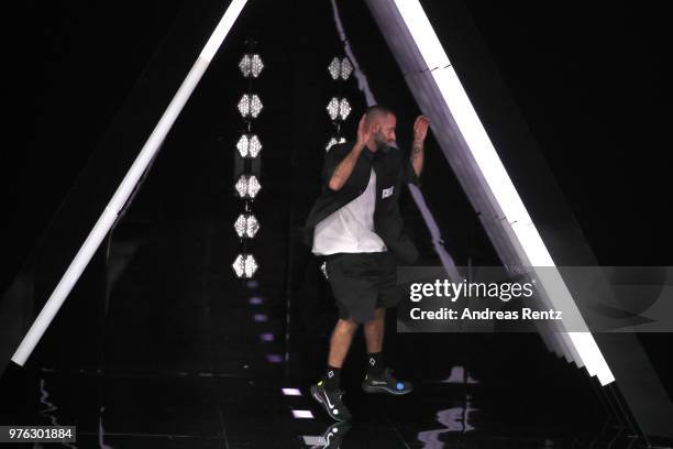 Designer Marcelo Burlon acknowledges the applause of the audience at the Marcelo Burlon County Of Milan show during Milan Men's Fashion Week...