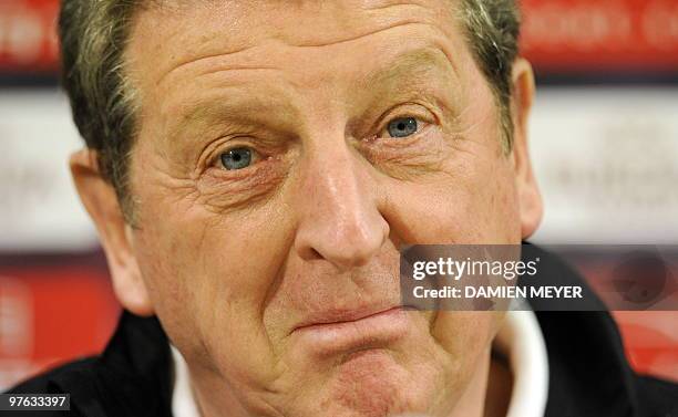 Fulham's manager Roy Hodgson gives a press conference at Juventus football club headquarters on March 10, 2010 in Vinovo, west of Turin, on the eve...