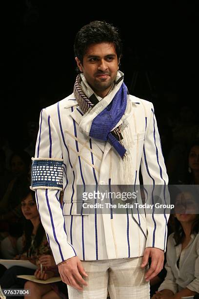 Actor Harman Baweja makes his debut on ramp for designer Babita Malkhani on Day 1 of Lakme Fashion Week in Mumbai on March 5, 2010.