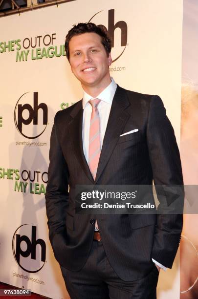 Hayes MacArthur arrives at "She's Out Of My League" movie premiere at Planet Hollywood Resort and Casino on March 10, 2010 in Las Vegas, Nevada.