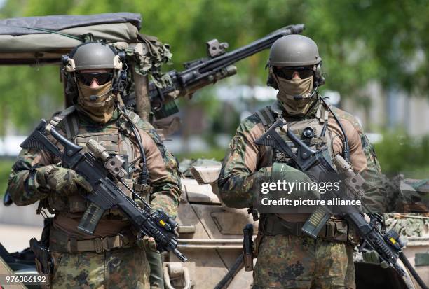 June 2018, Germany, Dresden: Special forces of the German Bundeswehr attend a public presentation at the Museum for Military History on the 'Day of...