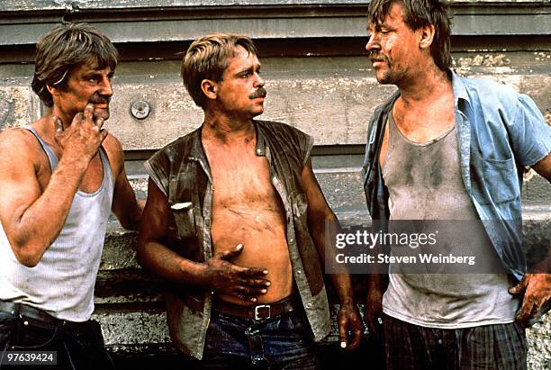 men standing together on the street - 1997 30 35 stock pictures, royalty-free photos & images
