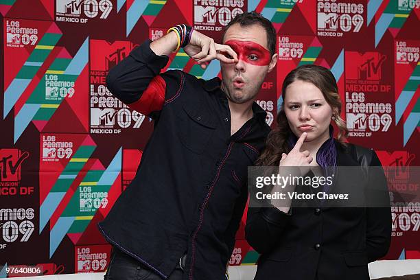 Pop Duo Jesse & Joy attends a photo call and press conference during the Los Premios MTV 2009 Mexico at the Hipodromo De Las Americas on October 5,...