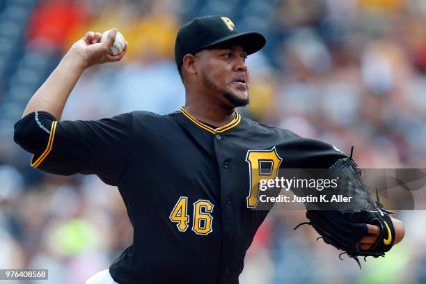 Ivan Nova of the Pittsburgh Pirates pitches in the first inning against the Cincinnati Reds at PNC Park on June 16, 2018 in Pittsburgh, Pennsylvania.