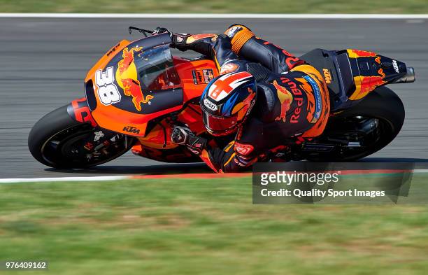 Bradley Smith of Great Britain and Red Bull KTM Factory Racing rounds the bend during free practice for the MotoGP of Catalunya at Circuit de...