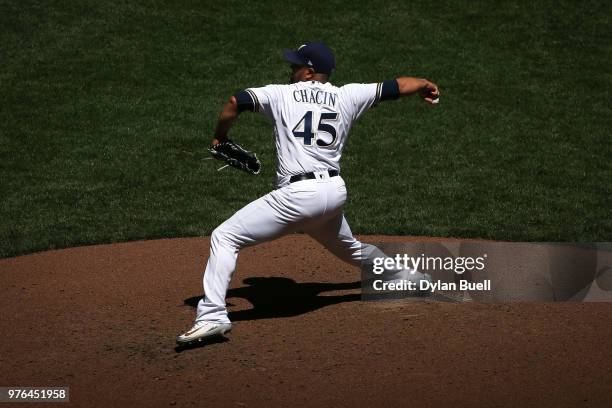 Jhoulys Chacin of the Milwaukee Brewers pitches in the fifth inning against the Chicago Cubs at Miller Park on June 13, 2018 in Milwaukee, Wisconsin.