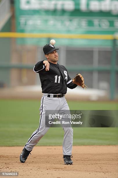 Omar Vizquel of the Chicago White Sox fields during a spring training game against the San Francisco Giants on March 9, 2010 at Scottsdale Stadium,...