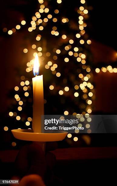 christmas candlelight - christmas candles stockfoto's en -beelden