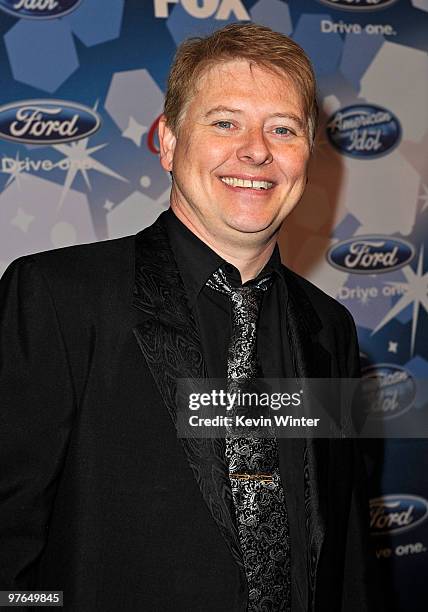 Actor Dave Foley arrives at Fox's Meet the Top 12 "American Idol" finalists held at Industry on March 11, 2010 in Los Angeles, California.