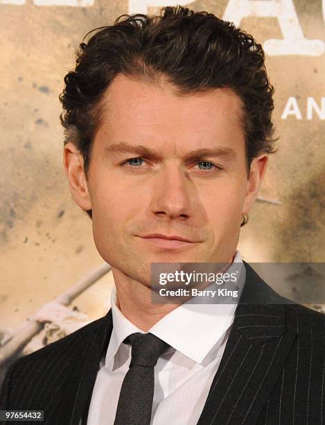 Actor James Badge Dale attends the premiere of HBO's new miniseries "The Pacific" at Grauman's Chinese Theatre on February 24, 2010 in Hollywood,...