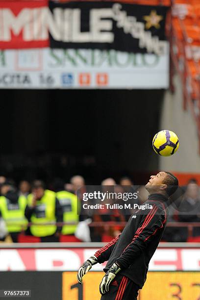 Dida of Milan in action during a training before the Serie A match between Milan and Atalanta at Stadio Giuseppe Meazza on February 28, 2010 in...