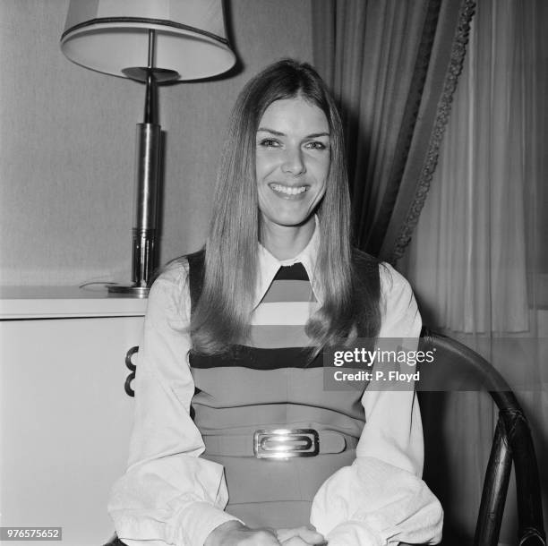 Helen Stewart, wife of racing driver Jackie Stewart, UK, 15th October 1973.