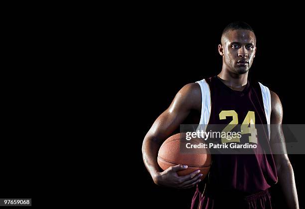 basketball player - basketball portrait stockfoto's en -beelden