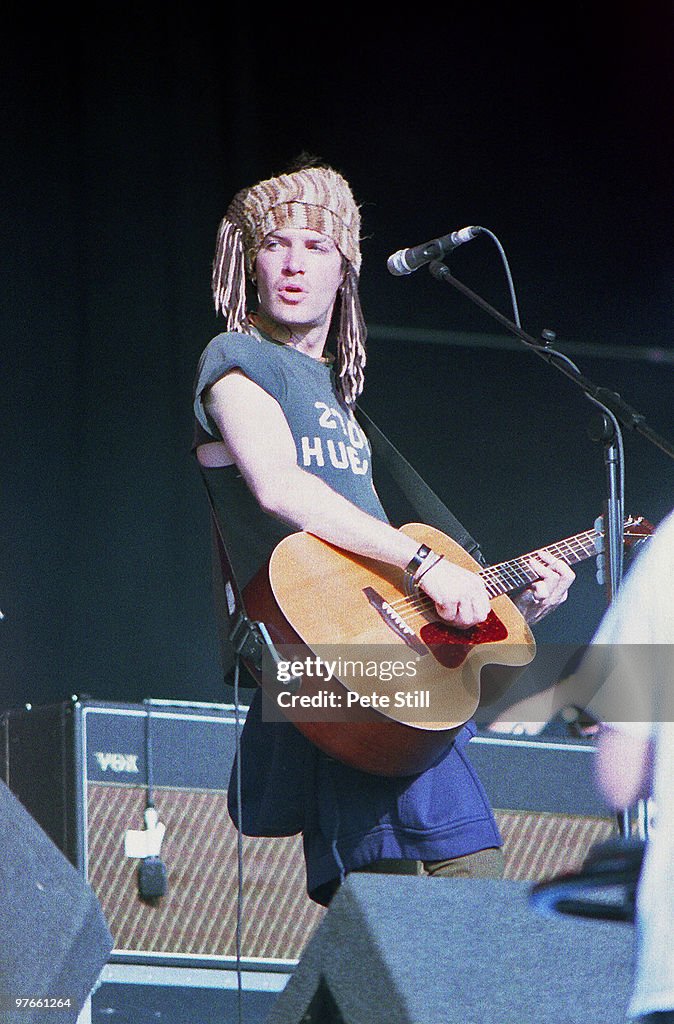 The Dandy Warhols Perform At The 2000 Glastonbury Festival