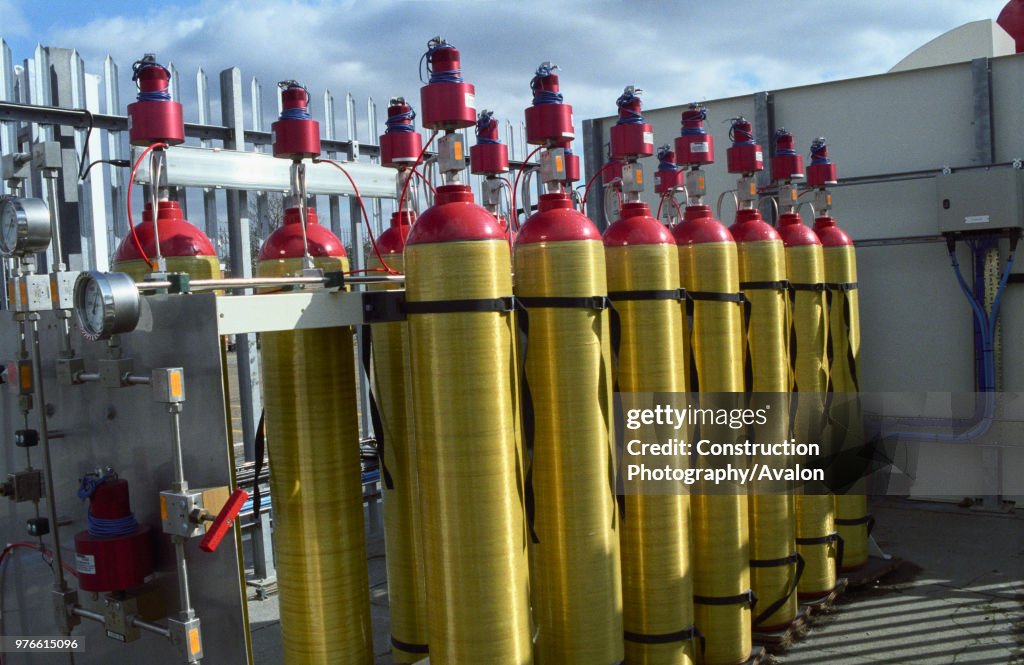 In January 2004, the first hydrogen filling station opened in London, UK. This initiative was formally opened in October 2003 in Iceland and it is to run for 4 years introducing buses run on hydrogen fuel cell in various European cities. The hydrogen ven