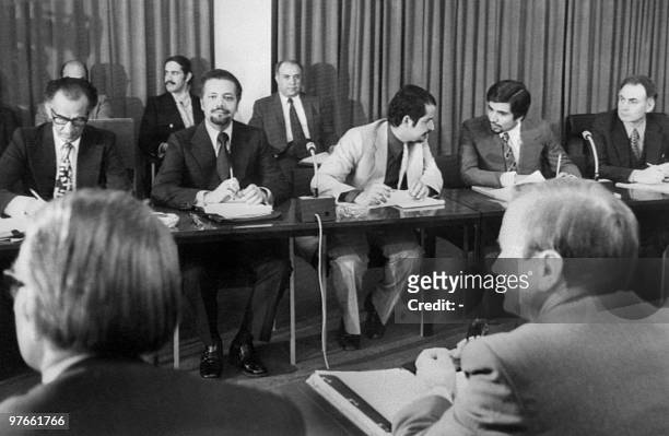 Picture taken 08 October 1973 in Vienna, showing the beginning of the negotiations between the Organization of Petroleum Exporting Countries and the...