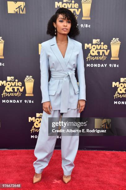 Actor Yara Shahidi attends the 2018 MTV Movie And TV Awards at Barker Hangar on June 16, 2018 in Santa Monica, California.