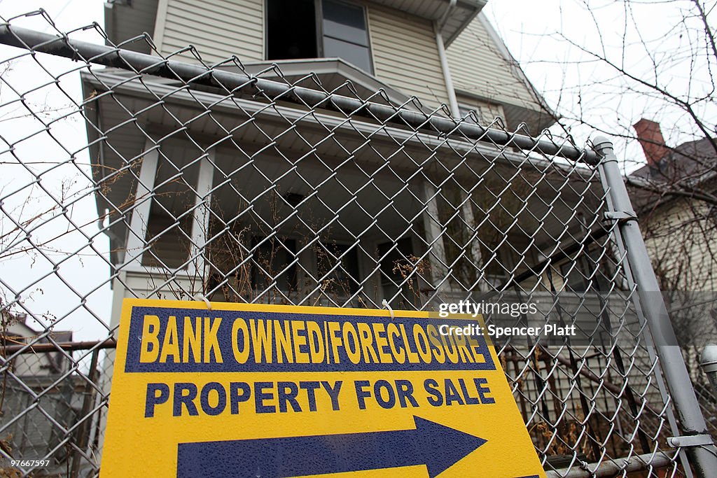 Despite National Drop, Foreclosures In Connecticut On The Rise