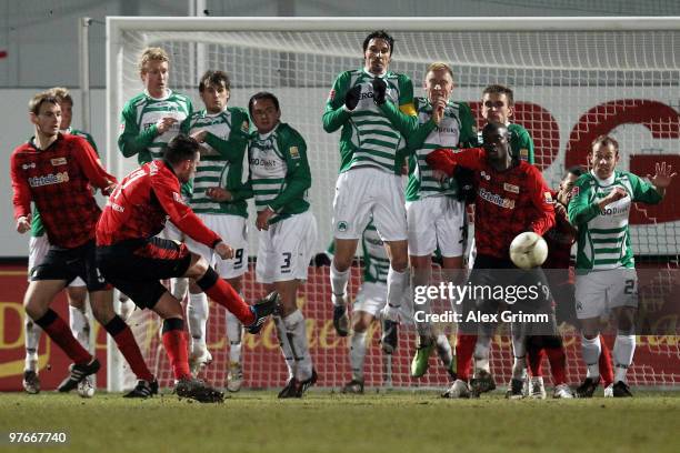 Torsten Mattuschka of Berlin tries to score with a free kick during the Bundesliga match between SpVgg Greuther Fuerth and 1. FC Union Berlin at the...