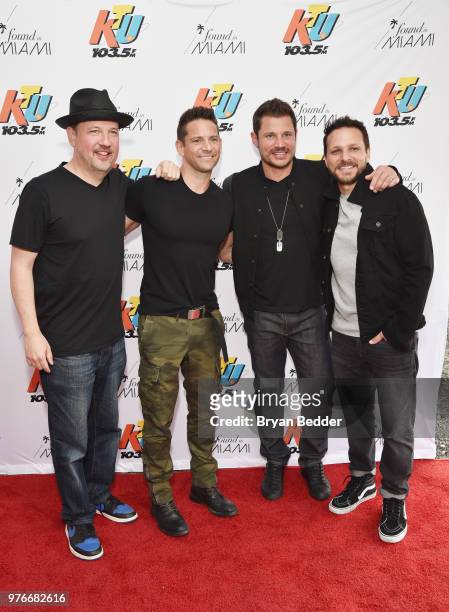 Justin Jeffre, Jeff Timmons, Nick Lachey and Drew Lachey of 98