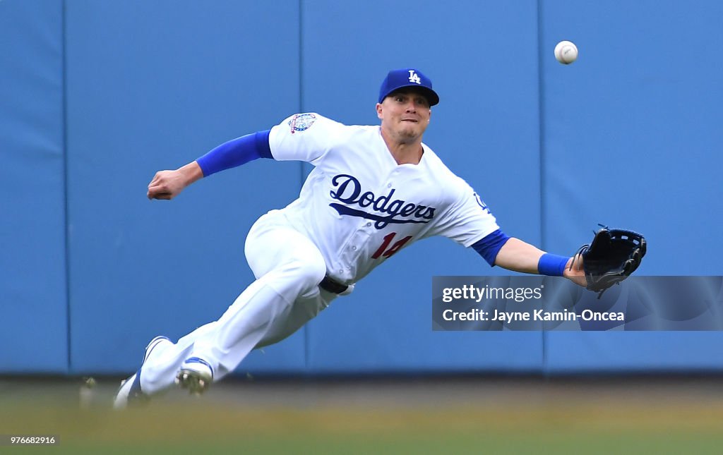 San Francisco Giants  v Los Angeles Dodgers