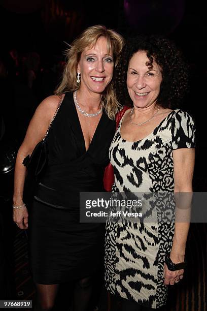 Julie Landon and Rhea Perlman attend the after party for the "Avatar" Los Angeles premiere at Propr Store on December 17, 2009 in Venice, California.