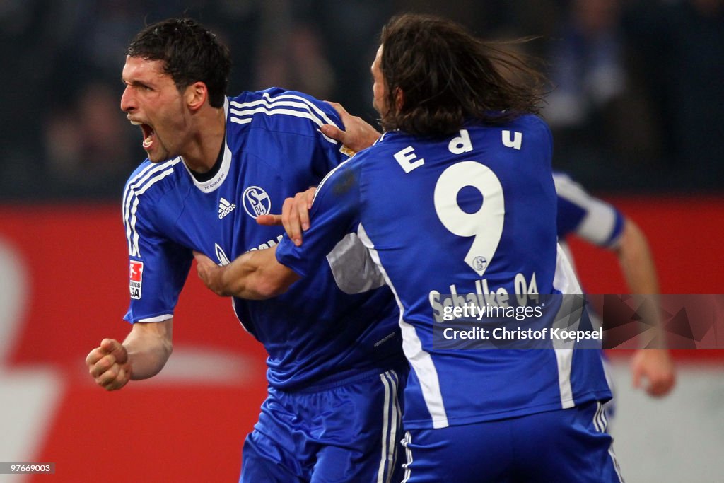 FC Schalke 04 v VfB Stuttgart - Bundesliga