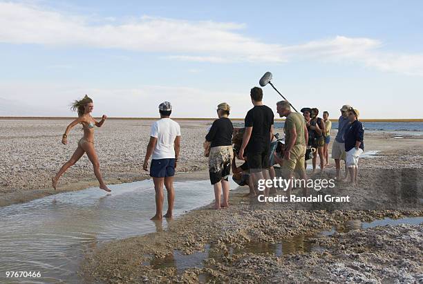 Swimsuit Issue 2010: Model Julie Henderson poses for the 2010 Sports Illustrated Swimsuit issue on October 29, 2009 in Atacama, Chile. Set Number:...