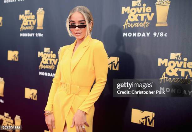 Model Jasmine Sanders attends the 2018 MTV Movie And TV Awards at Barker Hangar on June 16, 2018 in Santa Monica, California.